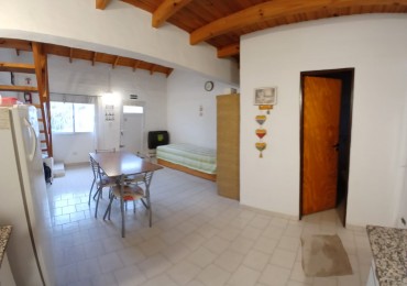 Departamento Duplex con Patio y Parrilla Propia